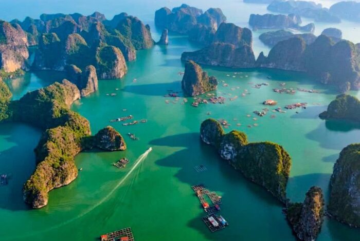 Urlaub in Vietnam: Zwischen Traumstränden und tropischem Regenwald 18 Halong-Bucht, Vietnam – UNESCO-Weltnaturerbe