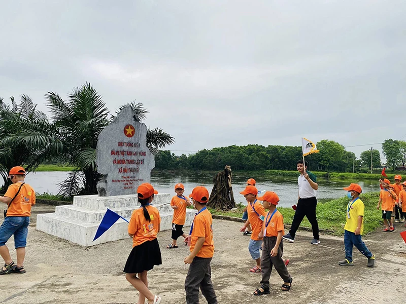 Bildungstourismus in Vietnam: Lernend reisen, wachsend entdecken 18 114d4051911t6665l2 truc 0500385