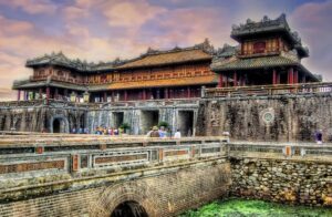 Kulturtourismus in Vietnam: Eintauchen in jahrtausendealte Geschichte und lebendige Traditionen 20 Co do Hue