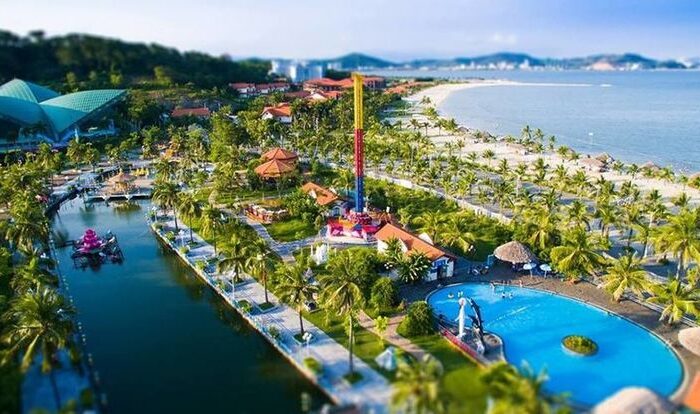 Nghi duong 2N1D resort La Paz Tuan Chau 4 sao an toi an sang chi 699 000 dong Khach Ri
