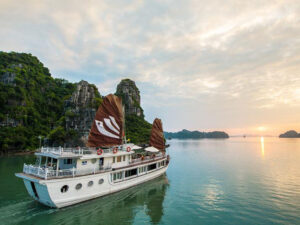 Legend Halong Cruise 3 Cabin Overview rsz