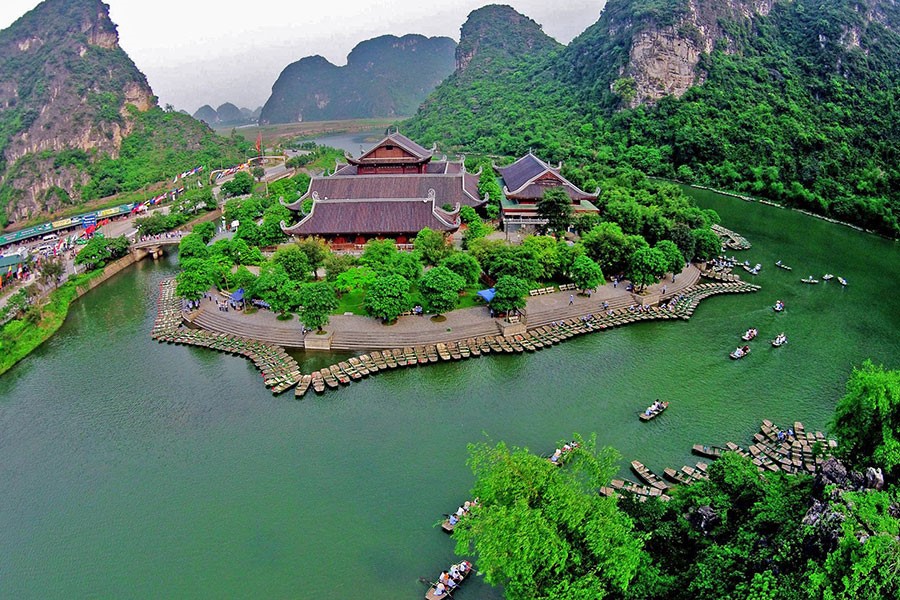 Trang An – Das Natur- und Kulturerbe im Herzen von Ninh Binh 24 Quan the trang an.jpg