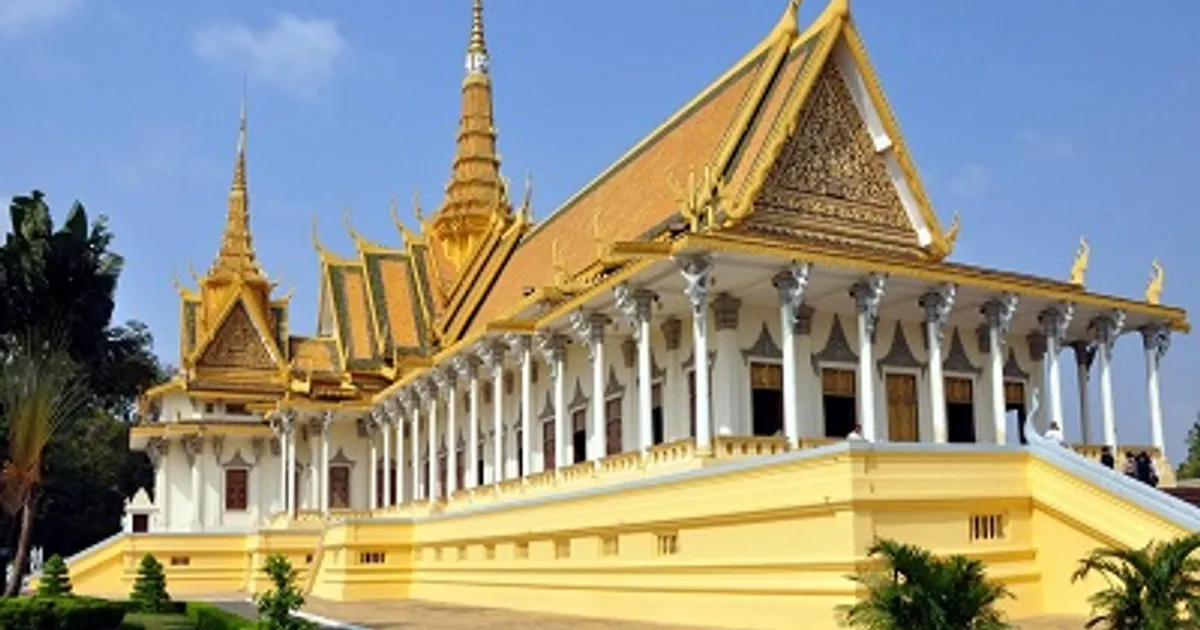 Phnom Penh – Die lebendige Seele Kambodschas 21 cung dien hoang gia campuchia 3