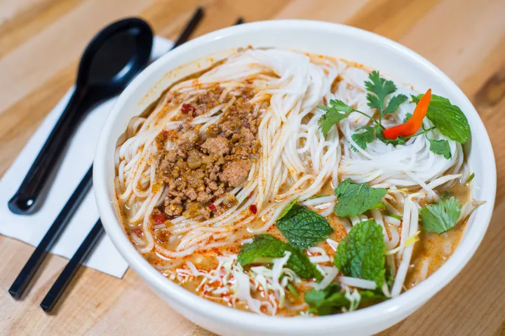 khao poon