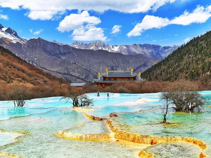 CHINA: EINE FASZINIERENDE REISE ZWISCHEN JAHRTAUSENDEALTER GESCHICHTE UND UNVERGESSLICHEN LANDSCHAFTEN 23 1753433909 cuu trai cau 1 39