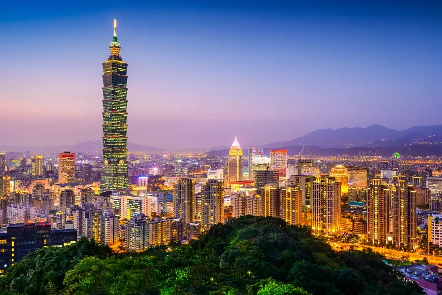 TAIWAN ENTDECKEN: RUHIGE LANDSCHAFTEN, LEBENDIGE STÄDTE UND EINZIGARTIGE GESCHMACKSERLEBNISSE 23 Taiwan