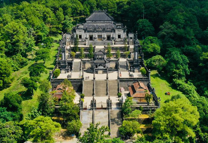 Hue 18 Grabmal von Khai Dinh