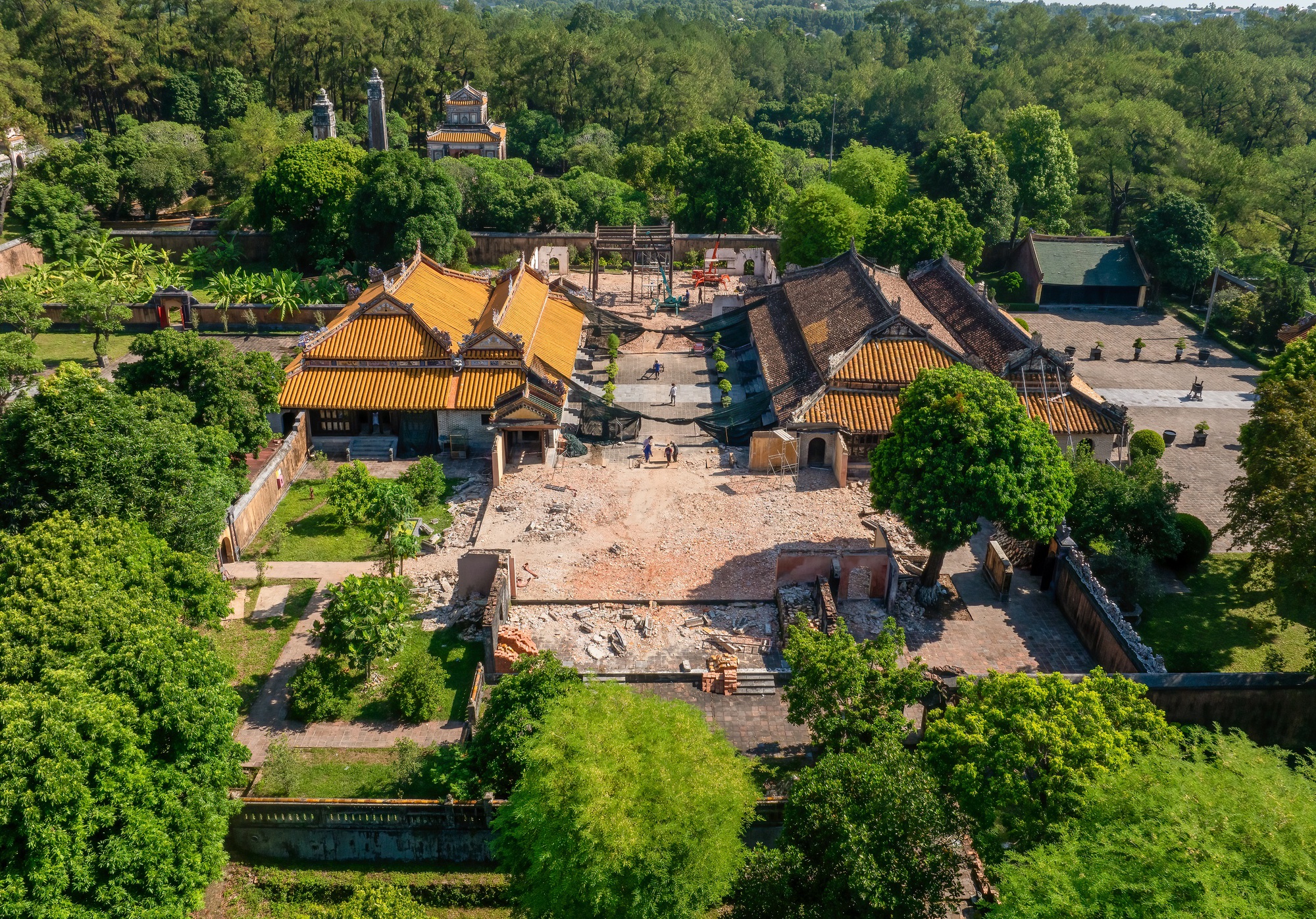 Hue 20 Grabmal von Tu Duc