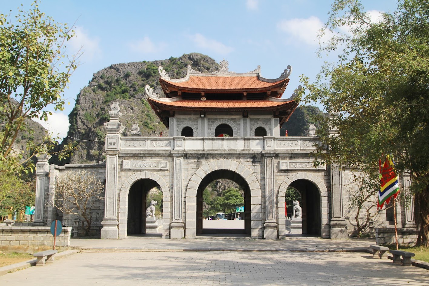 Ninh Binh 19 Hoa Lu