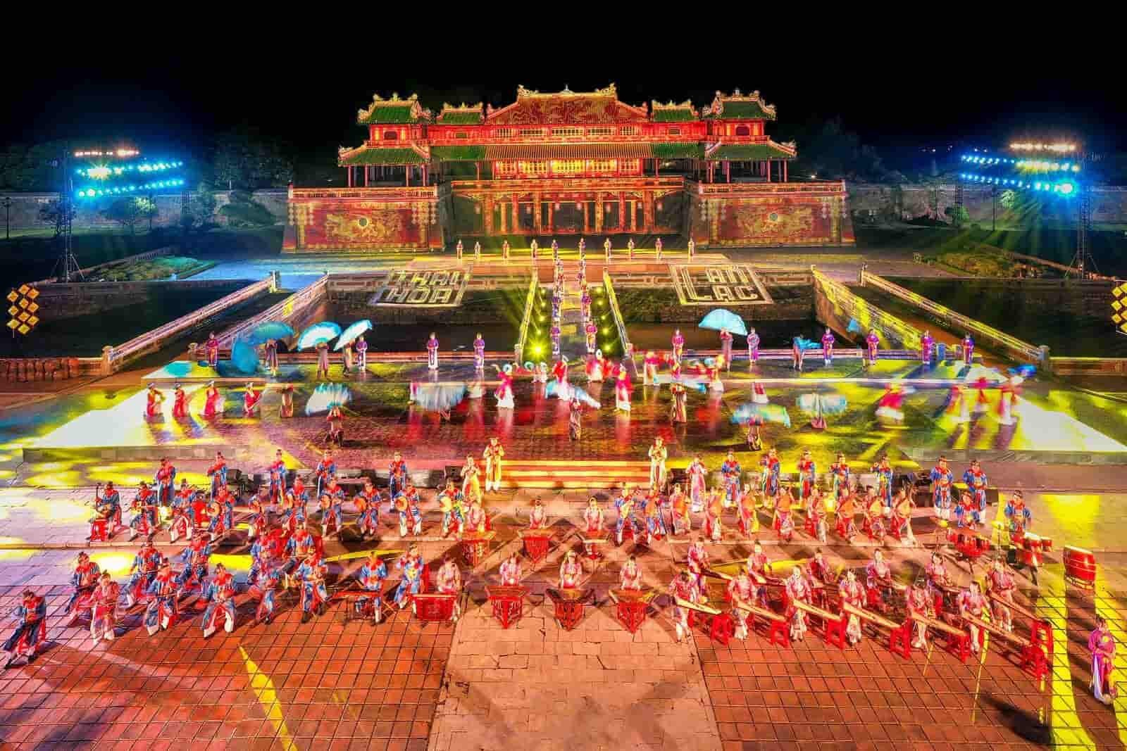 Nha nhac cung dinh hue