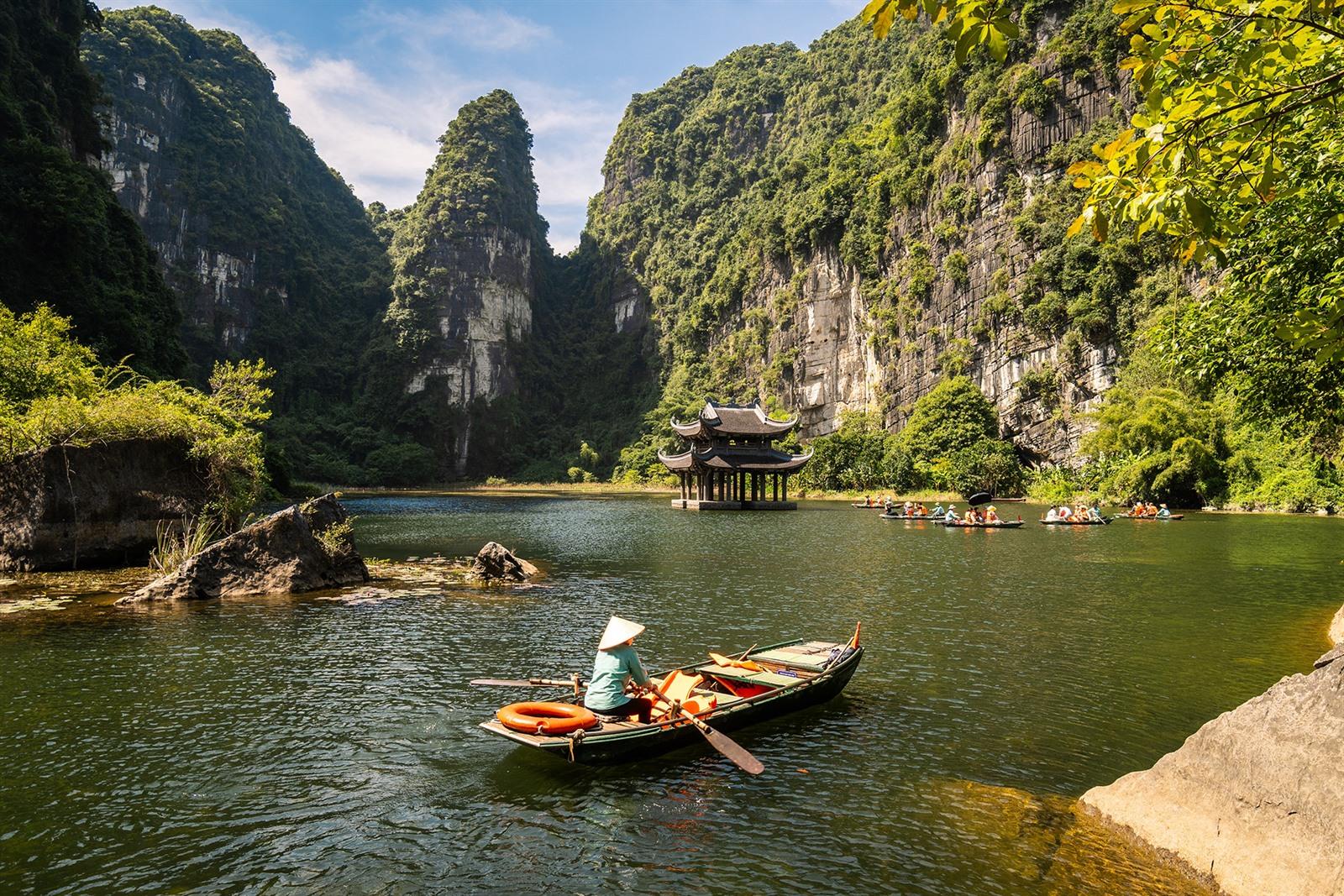Ninh Binh 15 Trang An