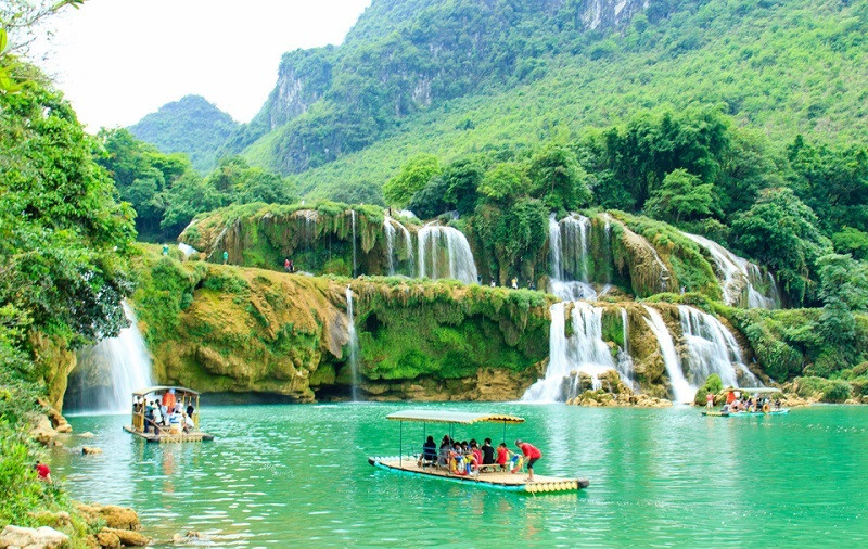 cheo thuyen o thac ban gioc