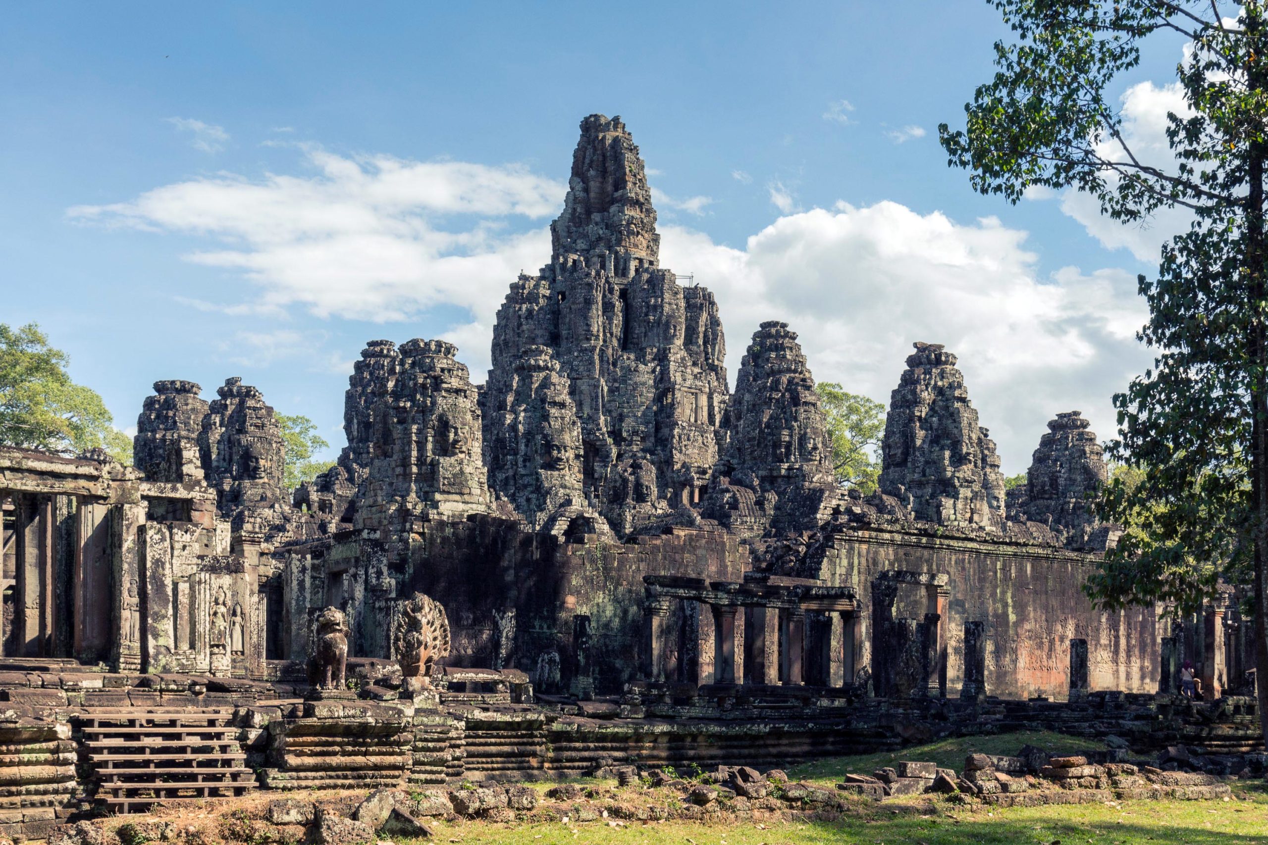 Prasat Bayon 2014 scaled 1