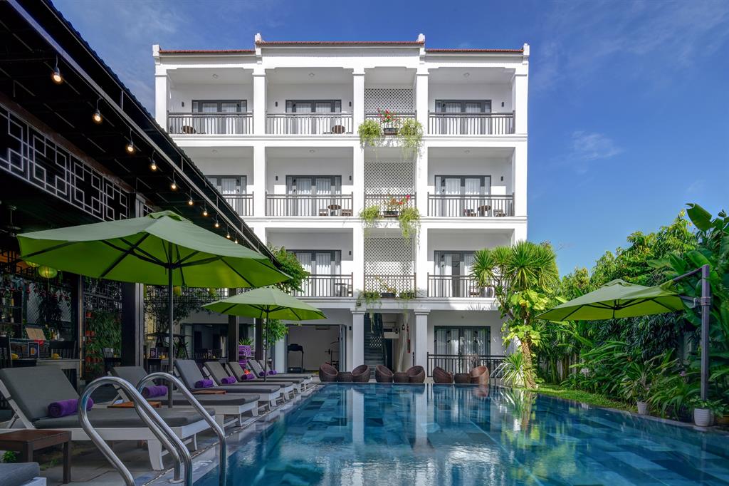 White Lotus Hotel Hoi An – Komfort und Eleganz nahe der historischen Altstadt 14 Swimming Pool Copy