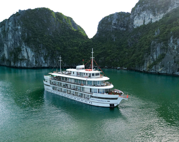 Bhaya Soul Cruise – Eine exklusive Luxusreise durch die unberührte Schönheit der Lan-Ha-Bucht 11 bhaya soul cruise n6p1