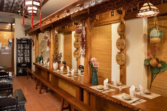 Khong Gian Xua Hue Restaurant – Vietnamesische Esskultur in einer Atmosphäre voller Geschichte 12 images 1 4