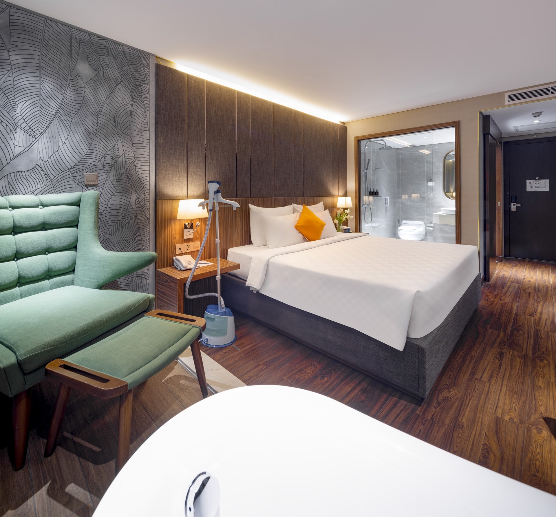 Winsuites Saigon – Stilvolles Boutique Hotel in Ho-Chi-Minh-Stadt 12 ps 1 min