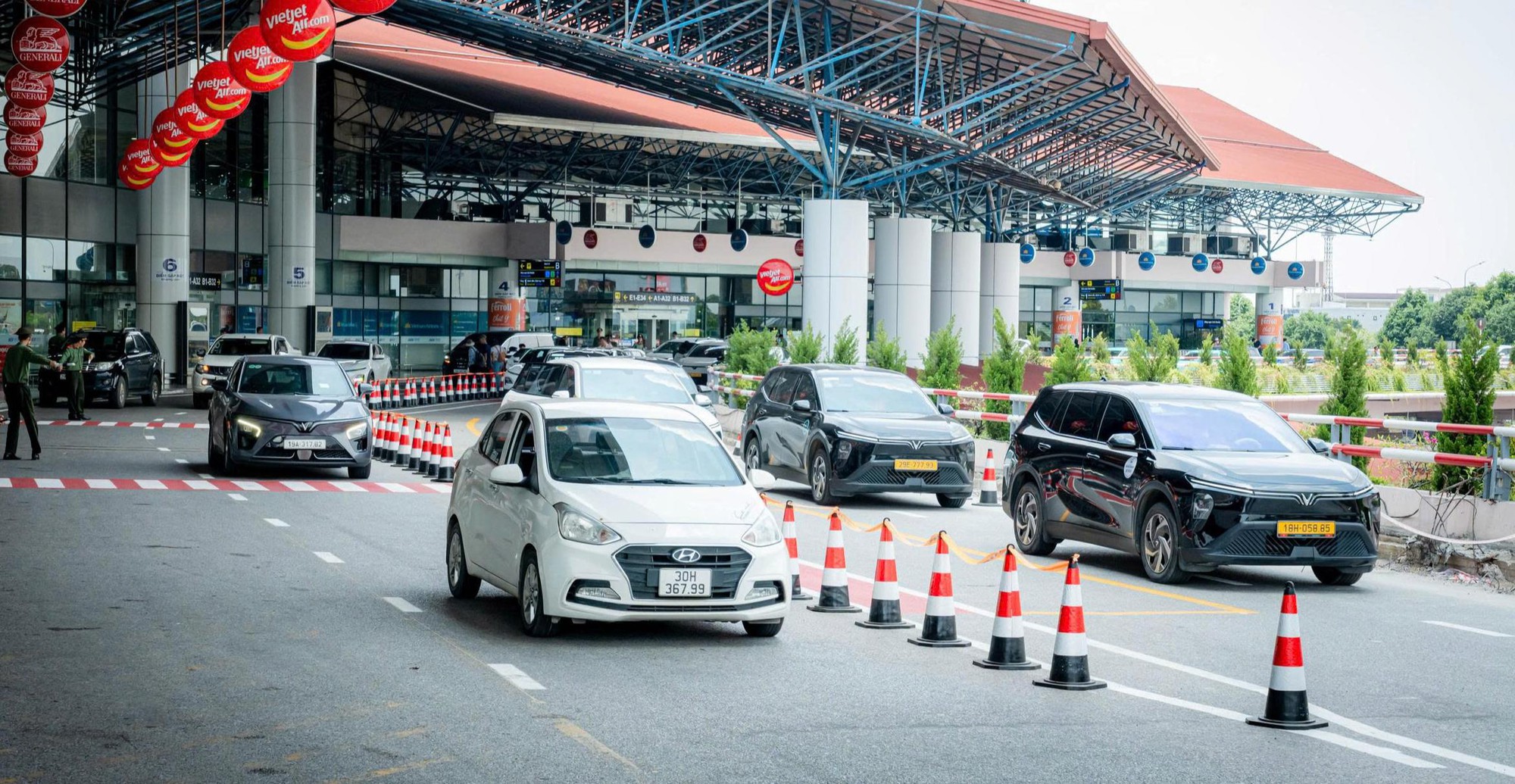 Neue Verkehrsführung am Flughafen Hanoi (Noi Bai): Wichtige Informationen für Reiseveranstalter 17 1785908241418150201758425076536387375056333155339948fa50ff20eac79ad29dd2050832ad197 17859082649801859979172